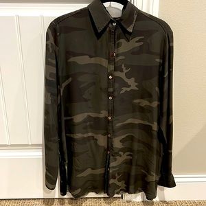 Johnny Was button blouse. Size small